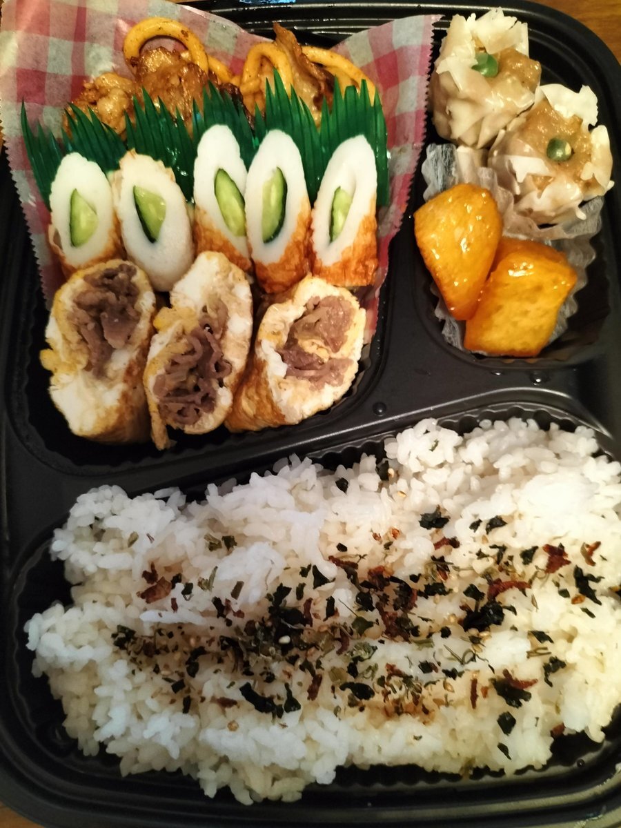 星野源、肉吸いから肉豆腐へ！料理の腕前が話題に