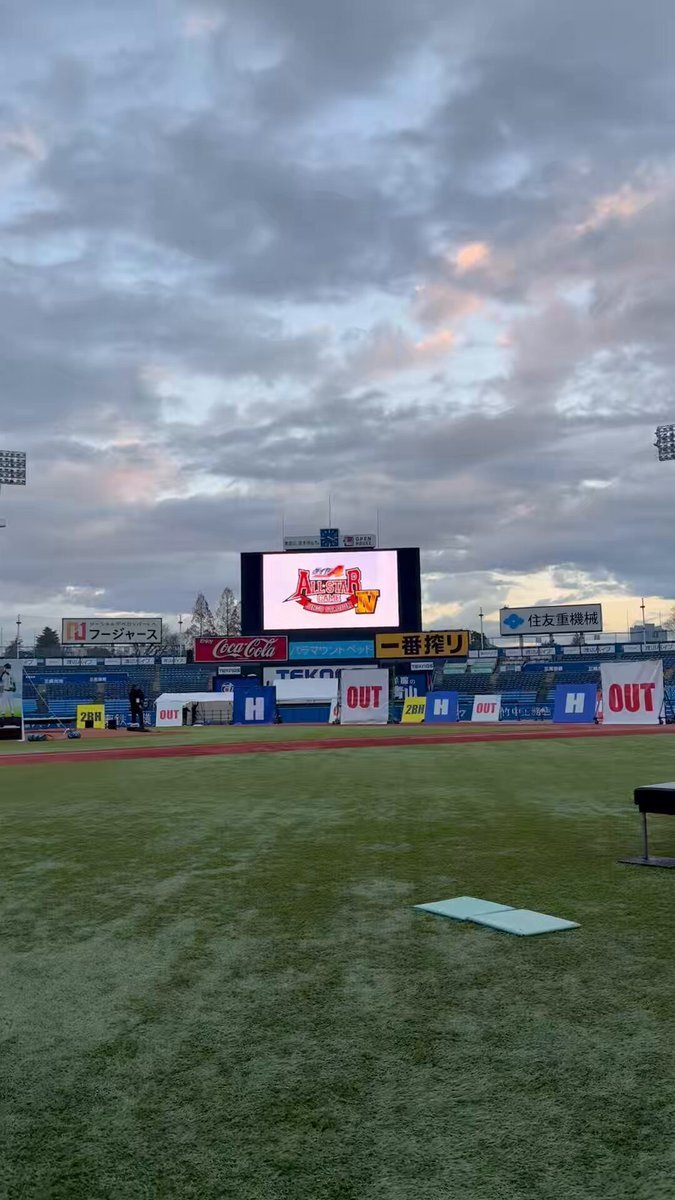 内田真礼、ダイヤのAオールスターでウグイス嬢に！ファン「可愛すぎる」の声