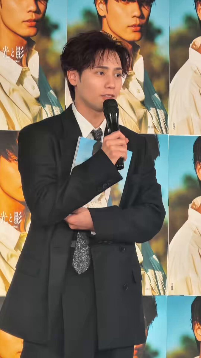 神谷健太写真集発売！ファン「かっこいい」「素敵な写真集」