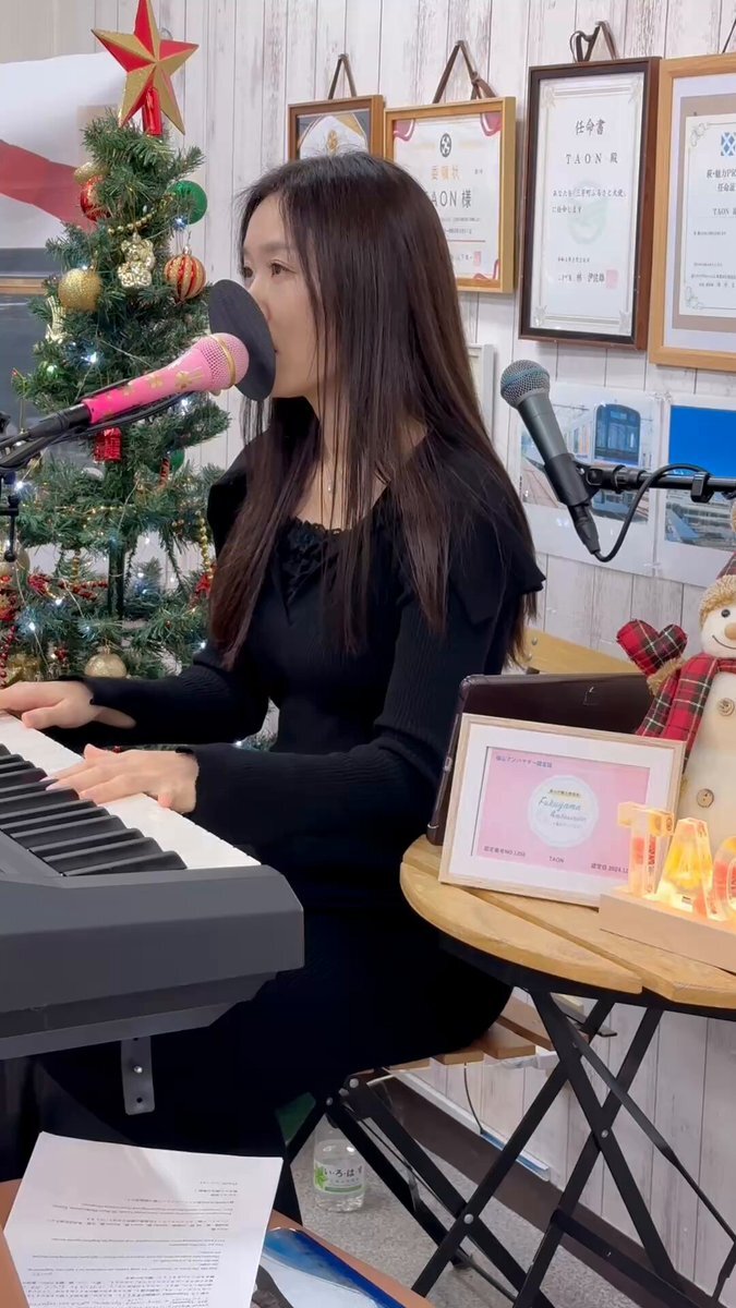 土曜日の朝、ラジオ番組告知やユーザーの日常がSNSに溢れる