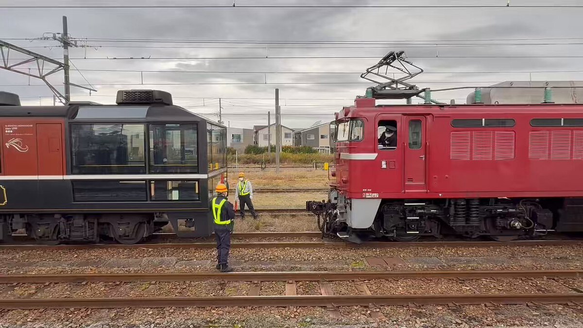 ありがとうEL号、最後の営業運転に向けファンが見送る