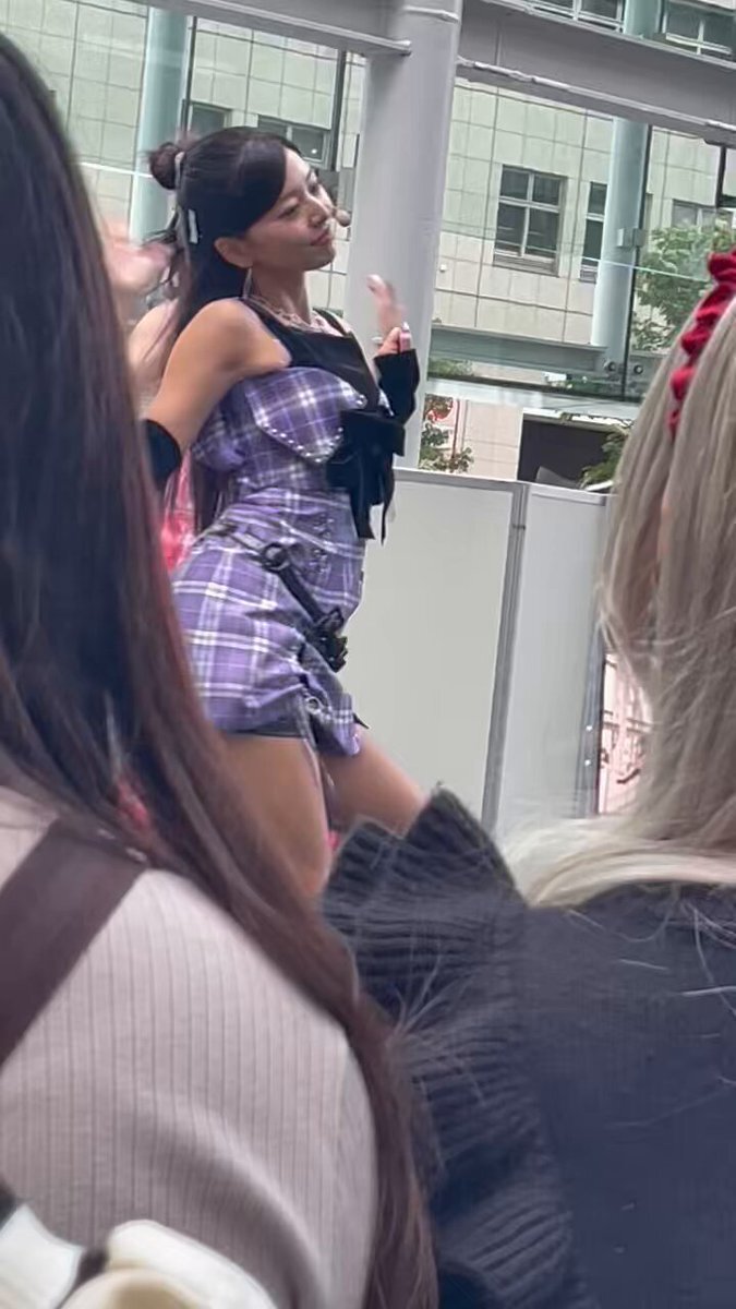 日プ女子に影を落とす？アイドル熱愛騒動