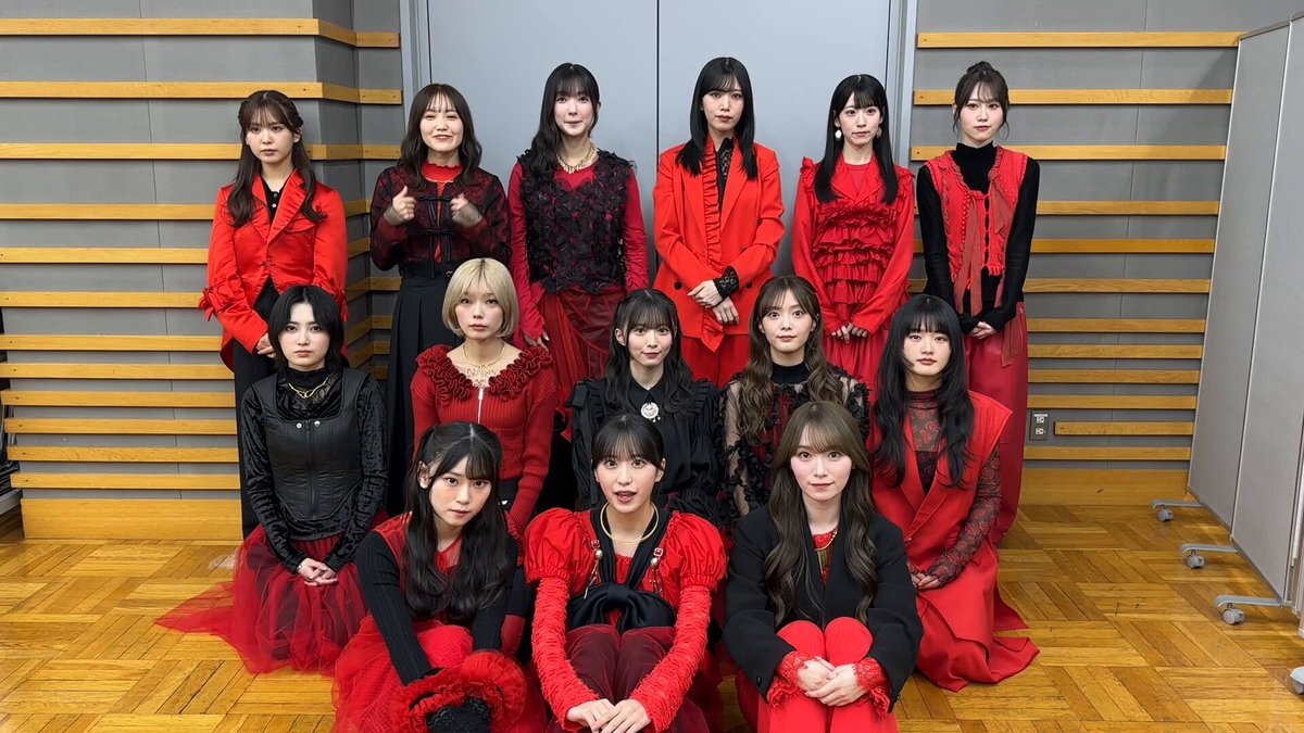 櫻坂46「すてきなホリデイ」披露にファン歓喜！