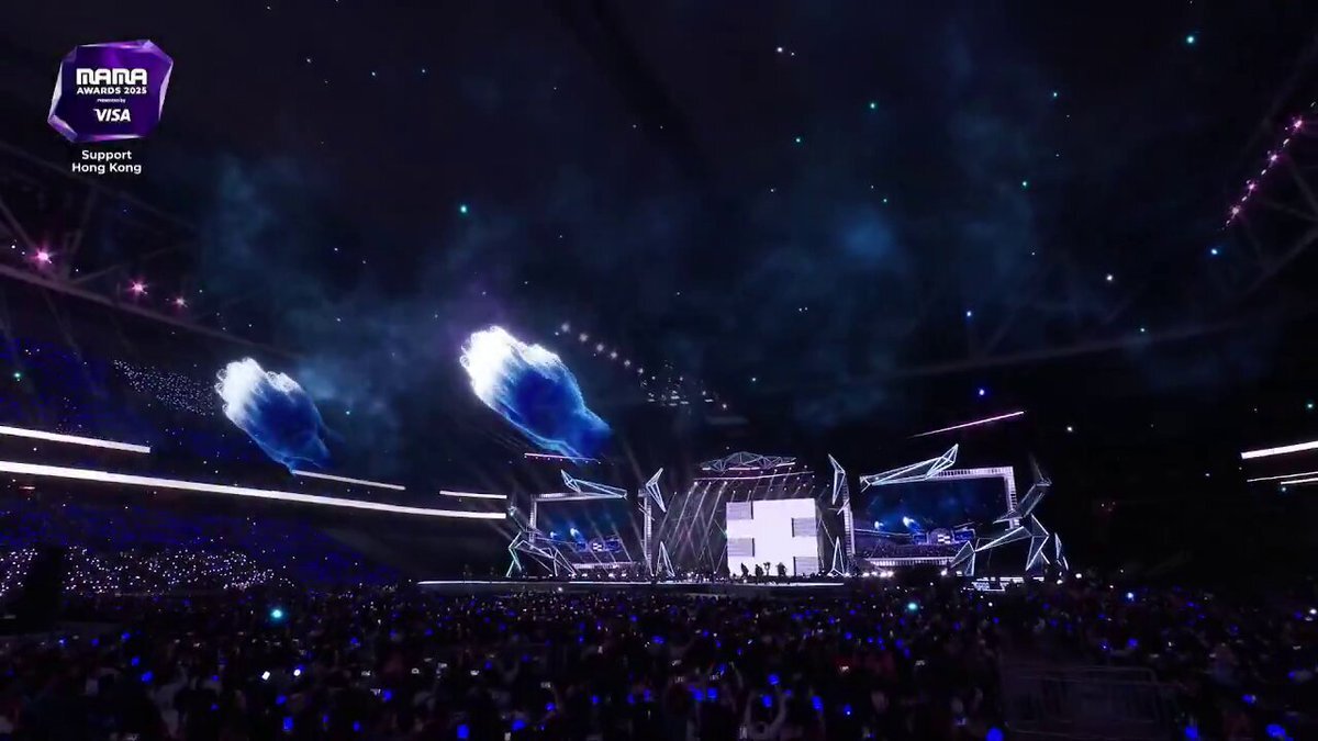 SUPERJUNIOR、MAMAで「ソリソリ」のパフォーマンスにファン興奮