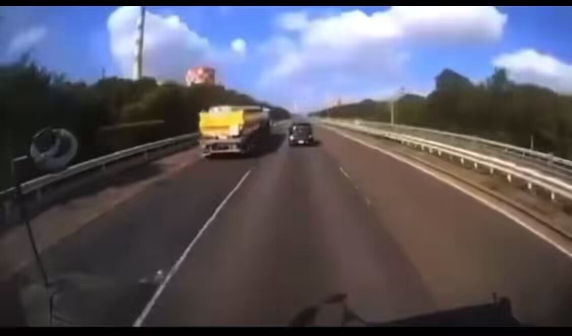 時速268キロポルシェ事故：危険運転致死で署名運動