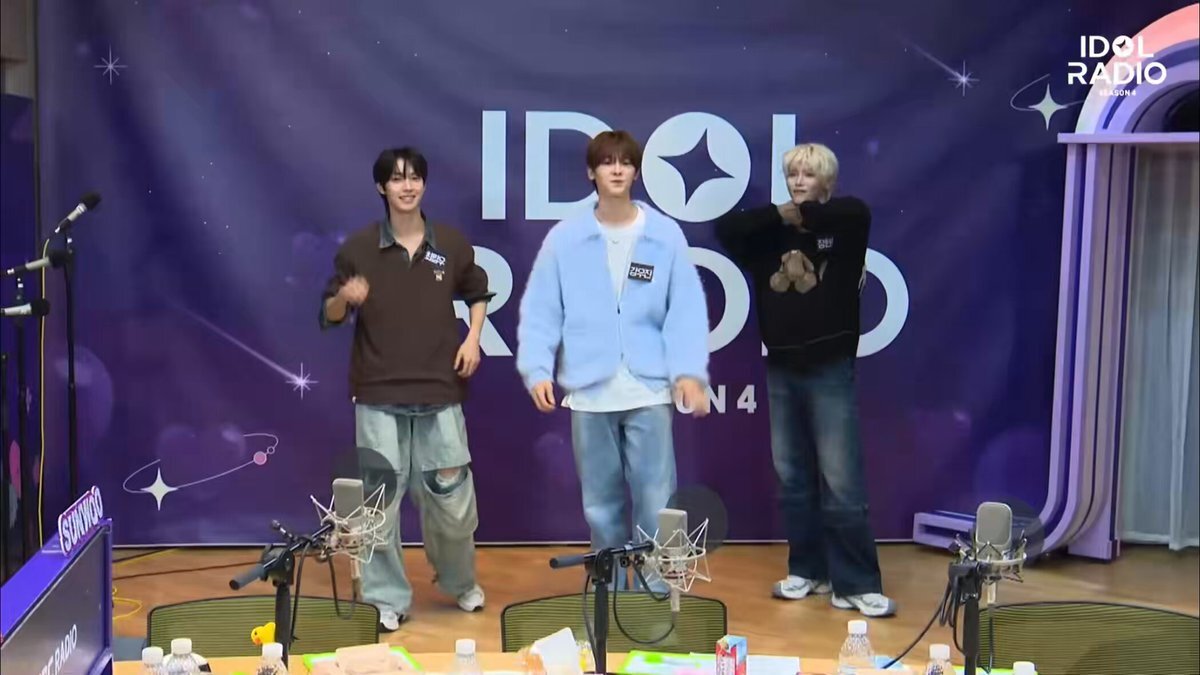 アイドルラジオ、ファンを熱狂させる出演者たち