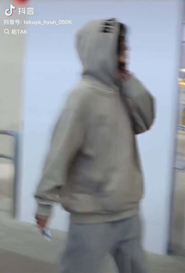 赤西仁 フーディー パーカー RED WEST 赤西仁 WEEKEND パーカー