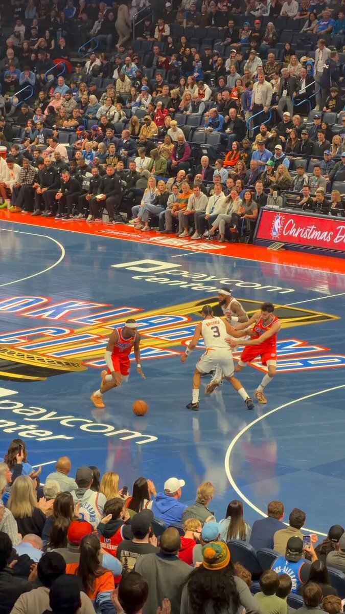 OKCサンダー、圧勝で準決勝進出！ファン「リーグが違う」の声