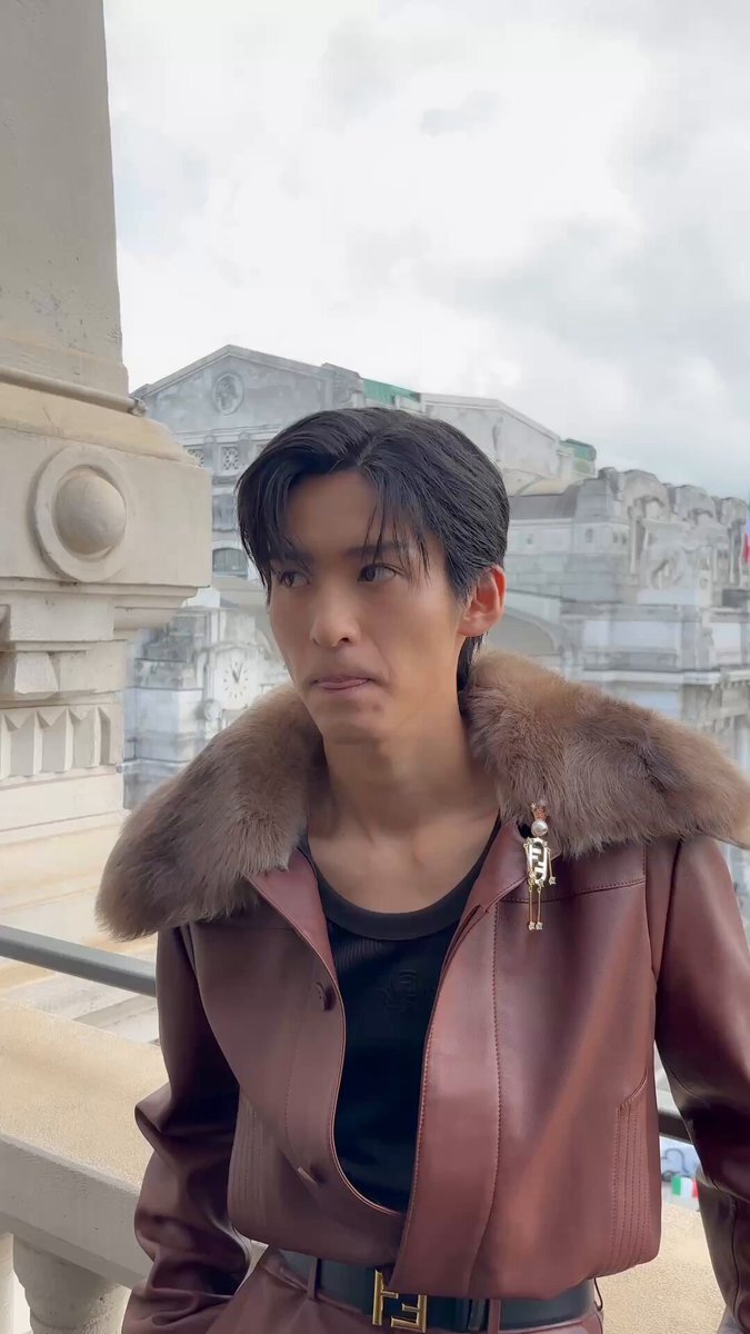 週末限定値下♪フェンディ☆FENDI リアルファー☆ Fendi ファー