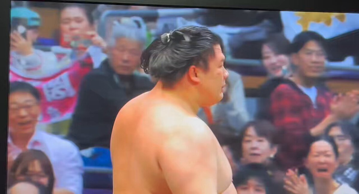 宇良が翔猿を撃破！大相撲九州場所14日目