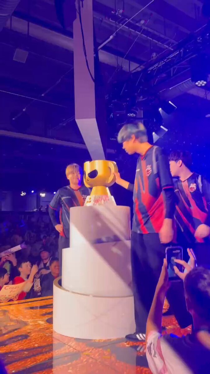 Crazy Raccoon、ブロスタ世界一決定戦で圧勝！ファン感動