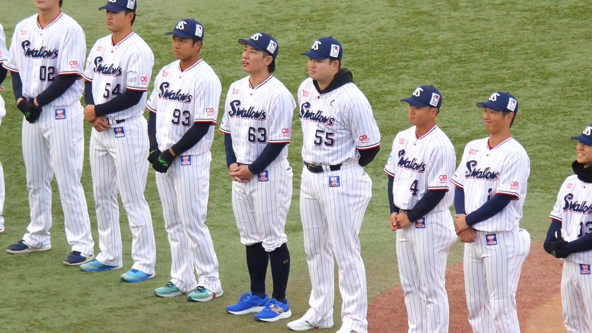 池山監督、つば九郎復活をサプライズ発表！ファン歓喜