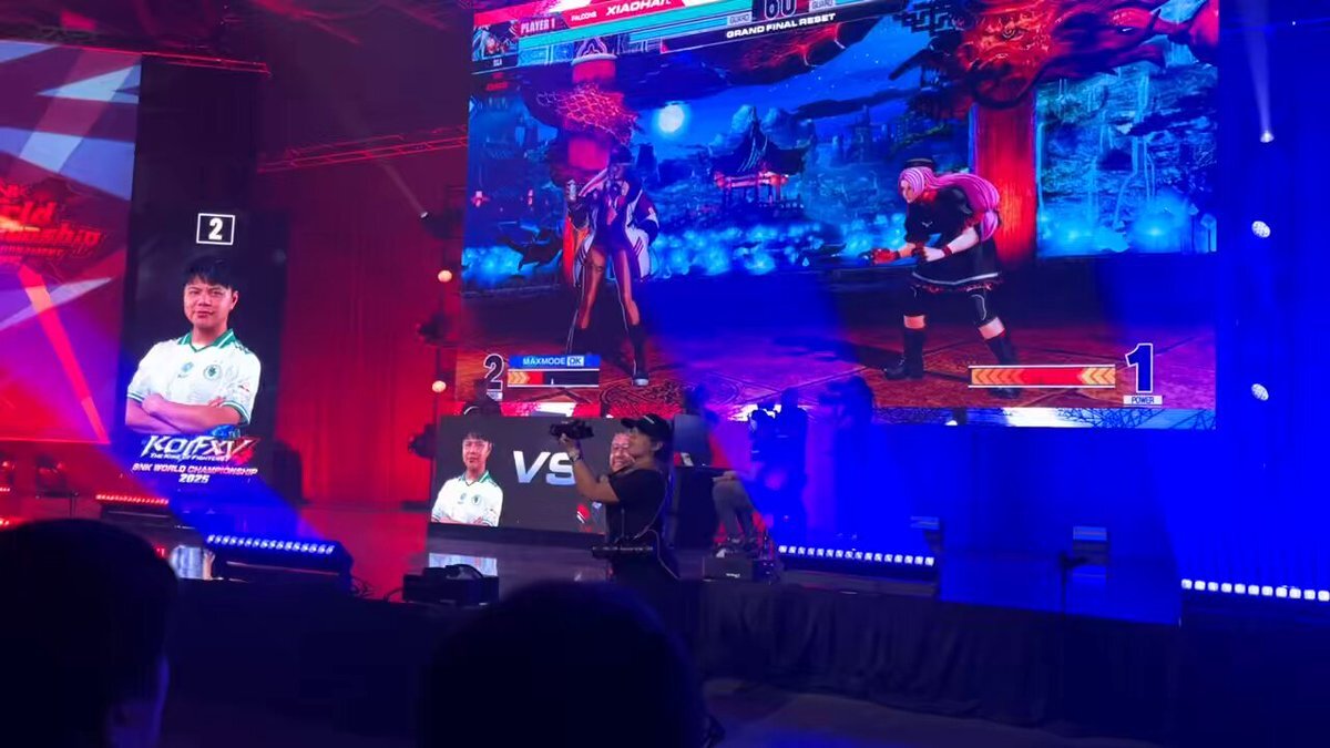 KOF15決勝戦、感動の優勝！ 